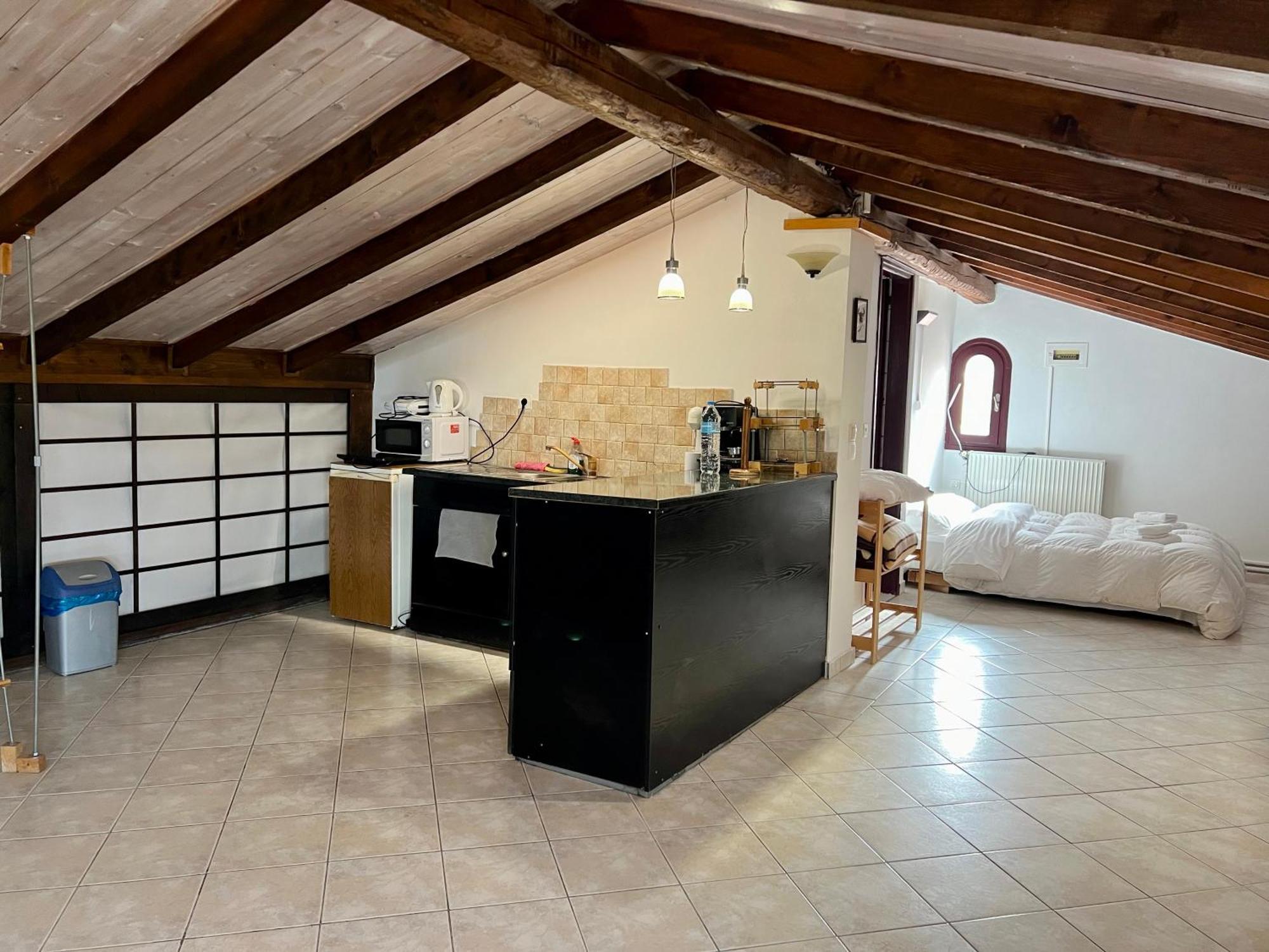 Σοφιτα Ξυλο Μεταλο Γυαλι Apartment Alykes Potamou Bagian luar foto